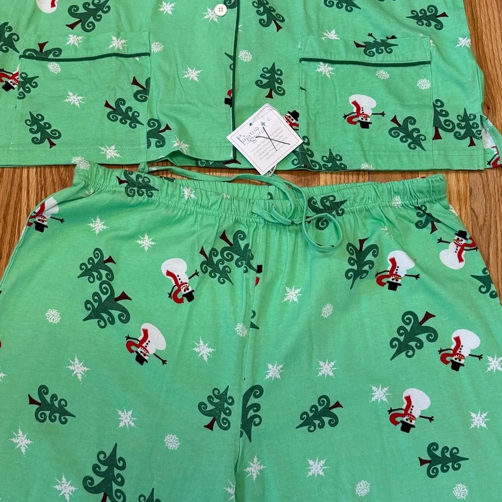 Pajamagram Womens Christmas Pajamas Set Green Holiday Large NWT - Picture 10 of 13